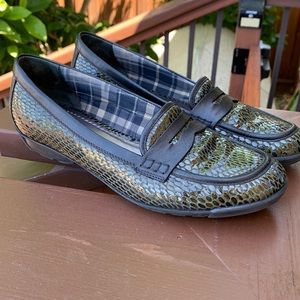 Aquatalia Snakeskin Loafer 9.5